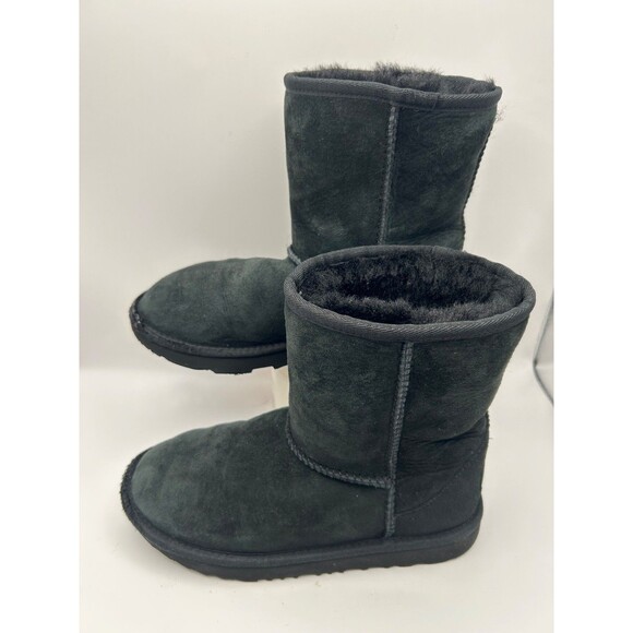 UGG Kids Classic II Boots Black Suede Shearling Size 4 Style 1017703K - Picture 3 of 8